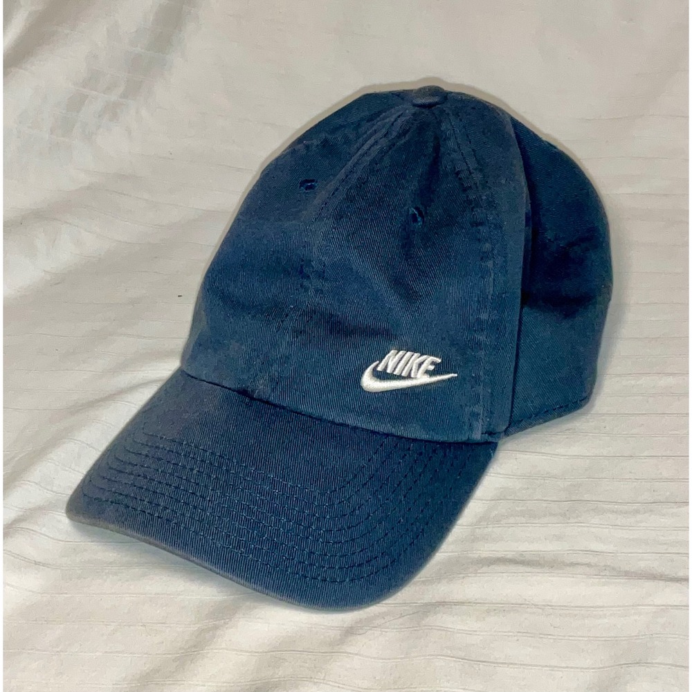 Nike Heritage86 Navy Blue Strapback Dad Cap OSFM Gorpcore